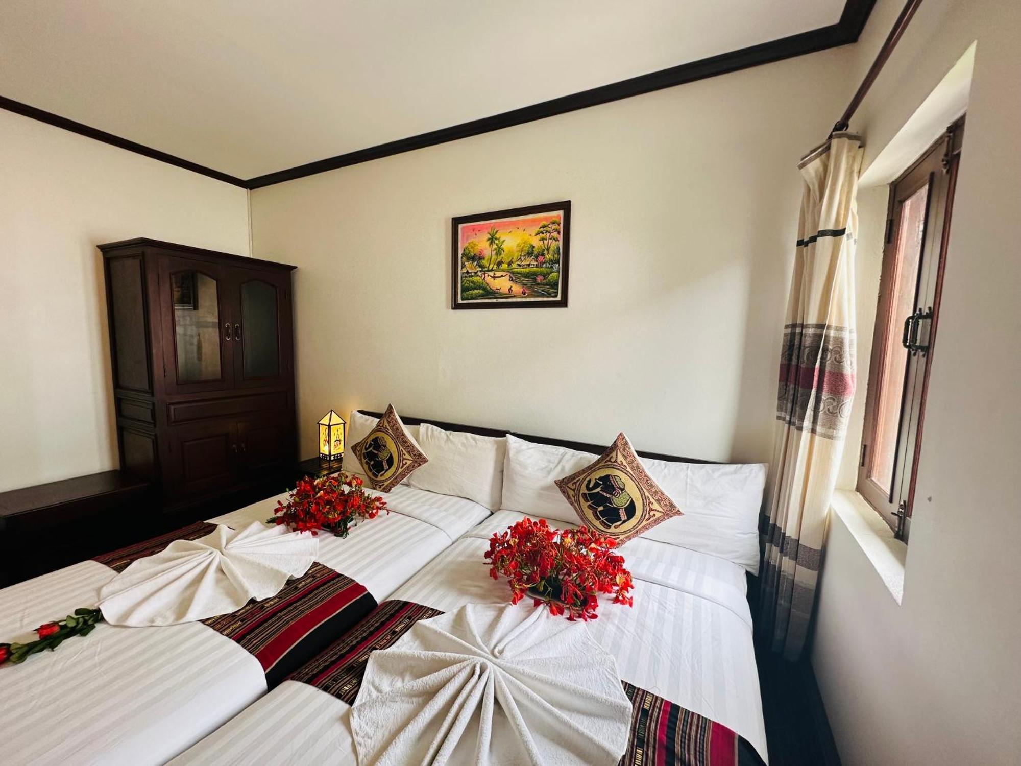Thatsaphone Hotel Λουάνγκ Πραμπάνγκ Εξωτερικό φωτογραφία