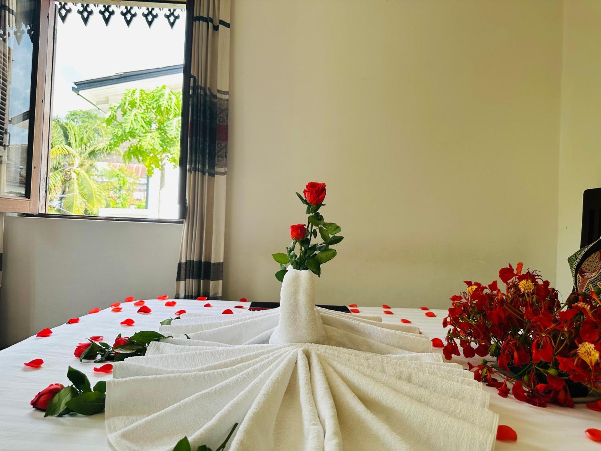Thatsaphone Hotel Λουάνγκ Πραμπάνγκ Εξωτερικό φωτογραφία