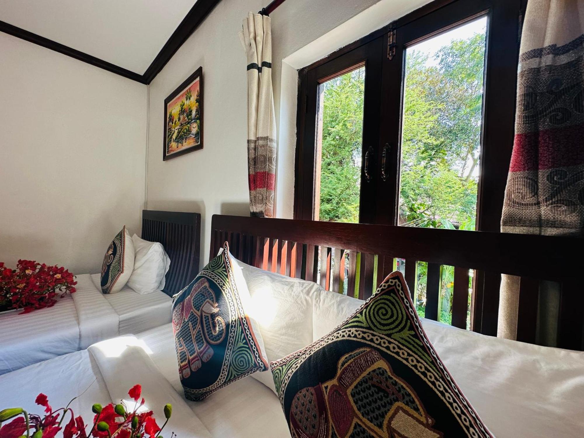 Thatsaphone Hotel Λουάνγκ Πραμπάνγκ Εξωτερικό φωτογραφία