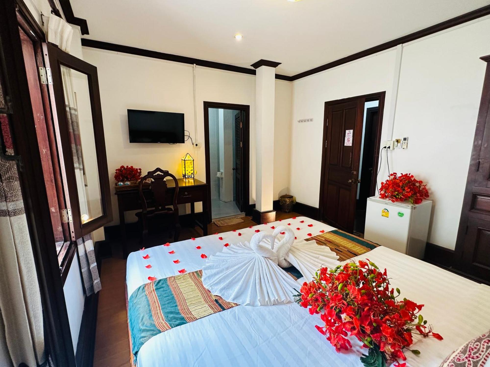 Thatsaphone Hotel Λουάνγκ Πραμπάνγκ Εξωτερικό φωτογραφία