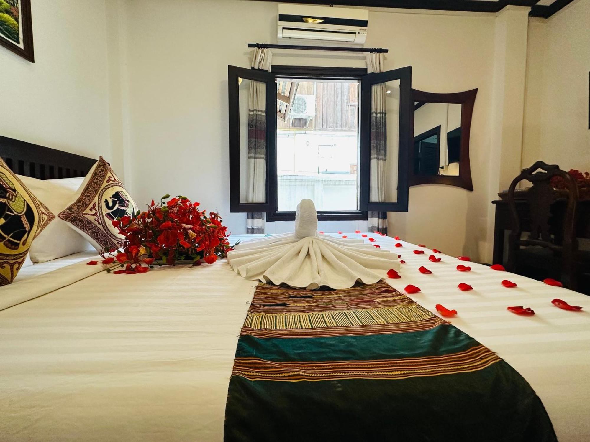 Thatsaphone Hotel Λουάνγκ Πραμπάνγκ Εξωτερικό φωτογραφία